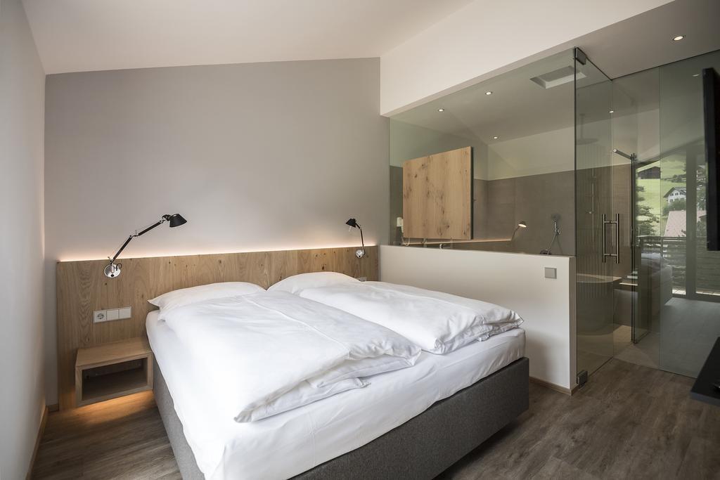 Residence Hotel Fever Ortisei Exterior photo